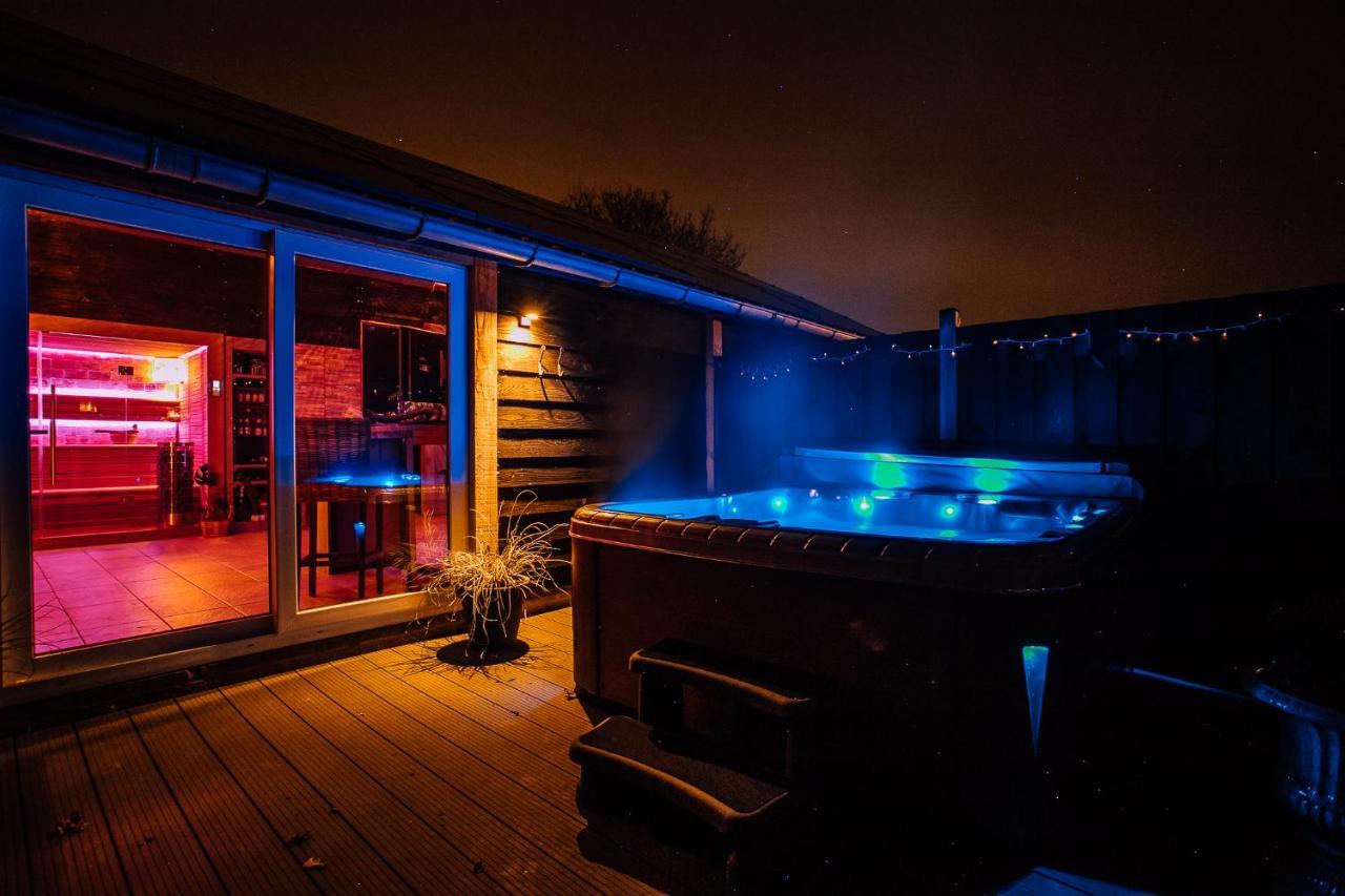 B&B En Wellness De Waalhoeve Angerlo Dış mekan fotoğraf